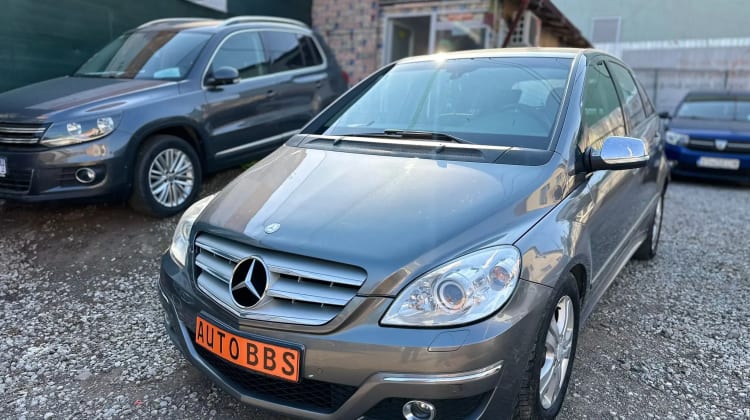 Mercedes-Benz B 200