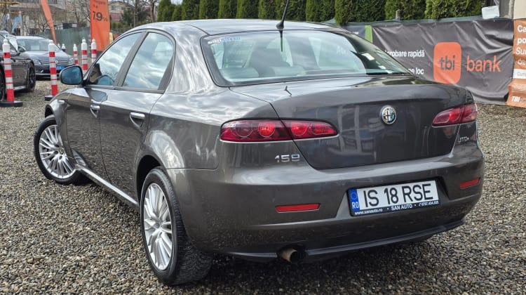Alfa Romeo 159