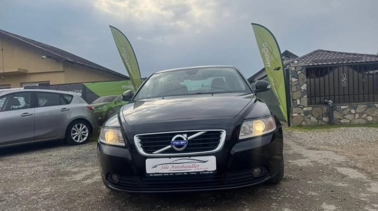 Volvo S40
