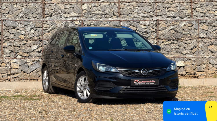 Opel Astra preview