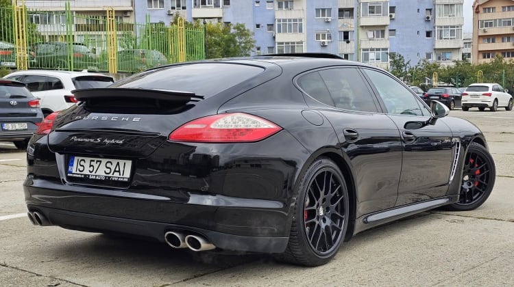 Porsche Panamera