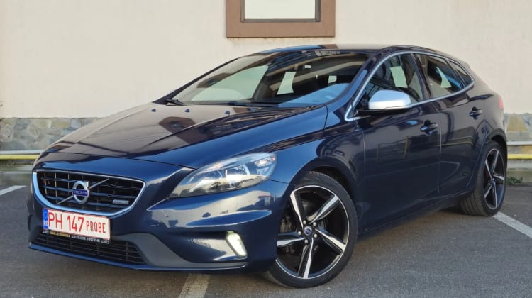 Volvo V40