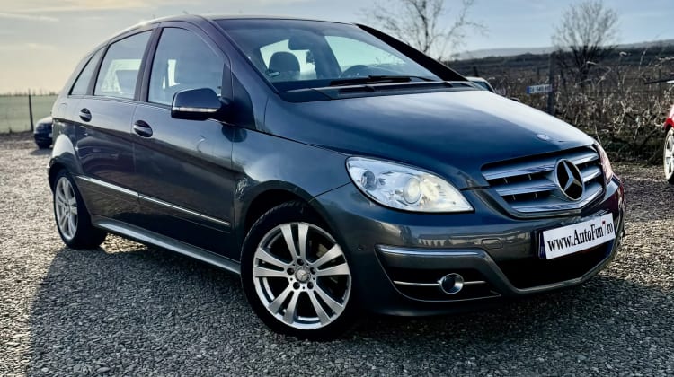 Mercedes-Benz B 200