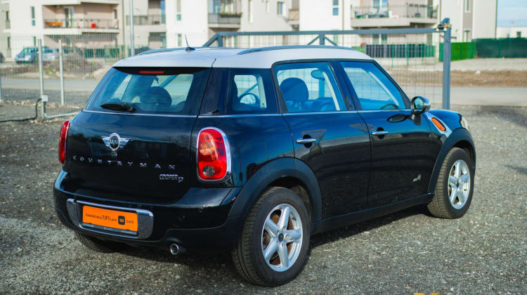 MINI Cooper D Countryman