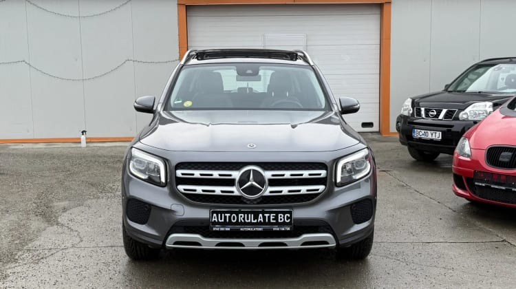 Mercedes-Benz GLB 180