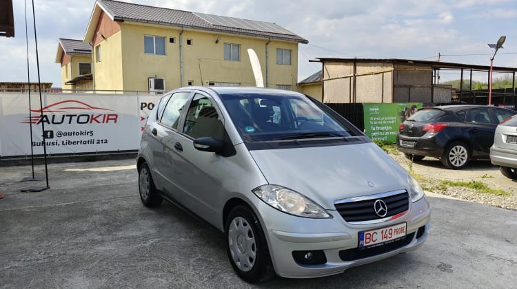 Mercedes-Benz A 180