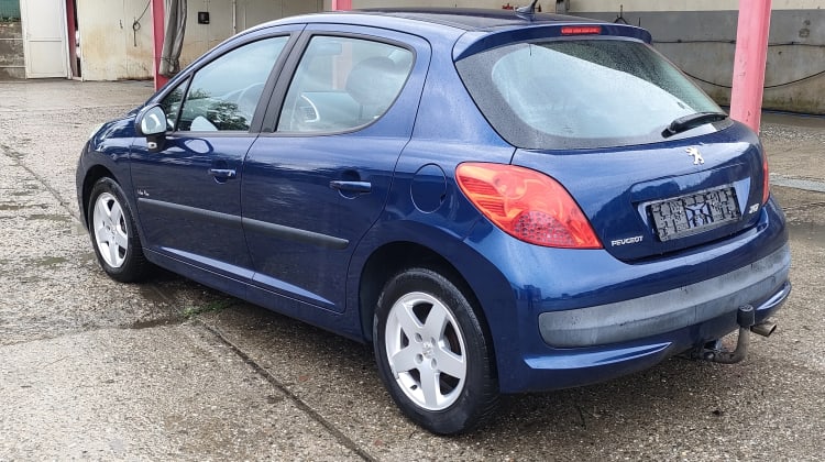 Peugeot 207