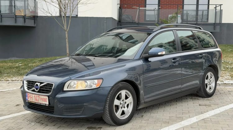 Volvo V50