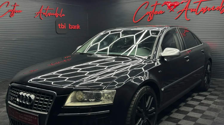 Audi S8 preview