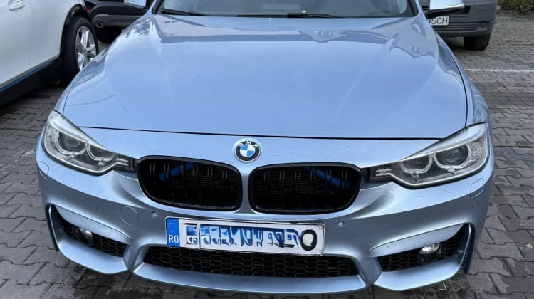 BMW 320