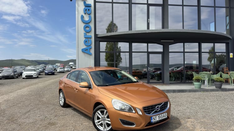 Volvo S60