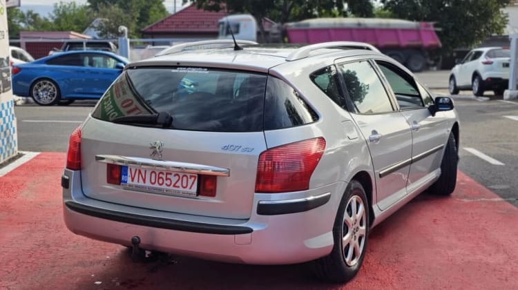 Peugeot 407