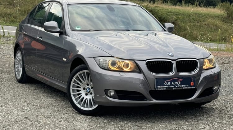 BMW 318 preview