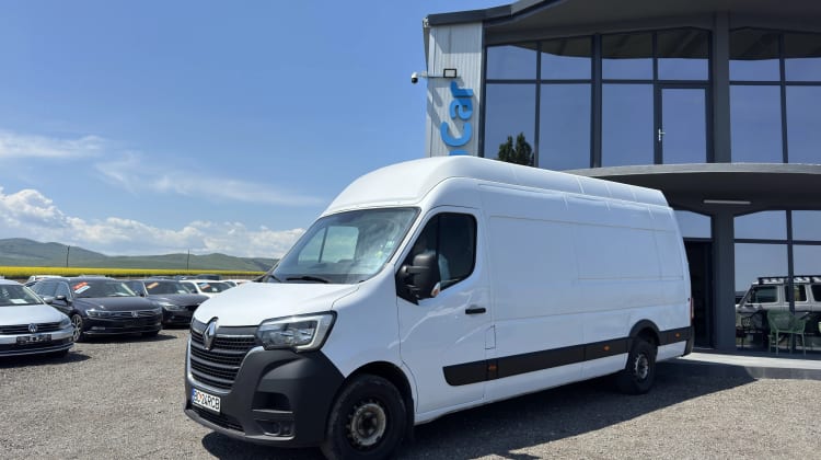 Renault Master preview