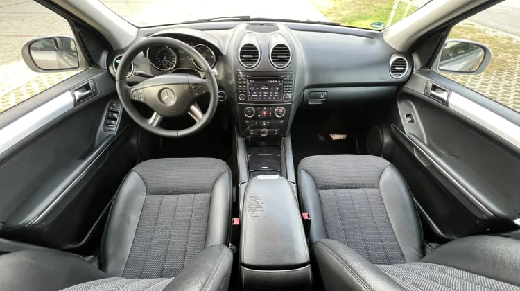 Mercedes-Benz ML 300