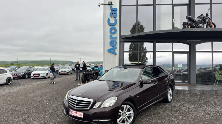 Mercedes-Benz E 250