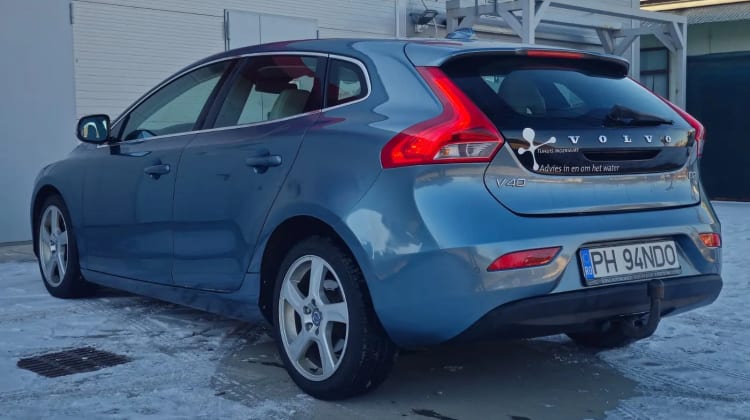 Volvo V40