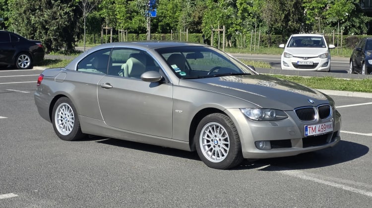 BMW 320
