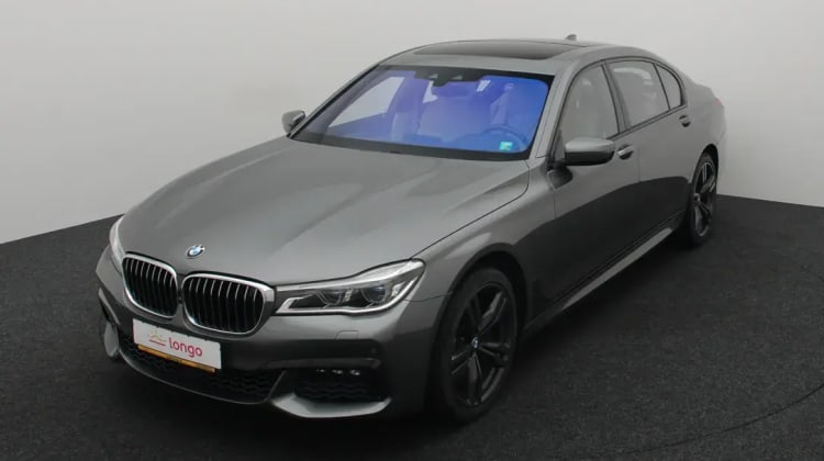 BMW 750