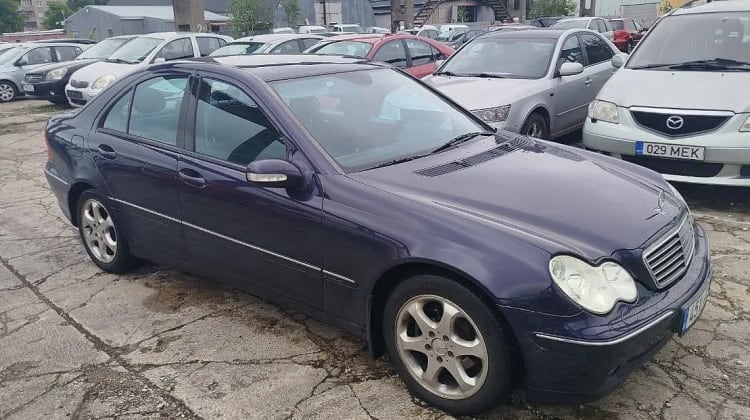 Mercedes-Benz C 200