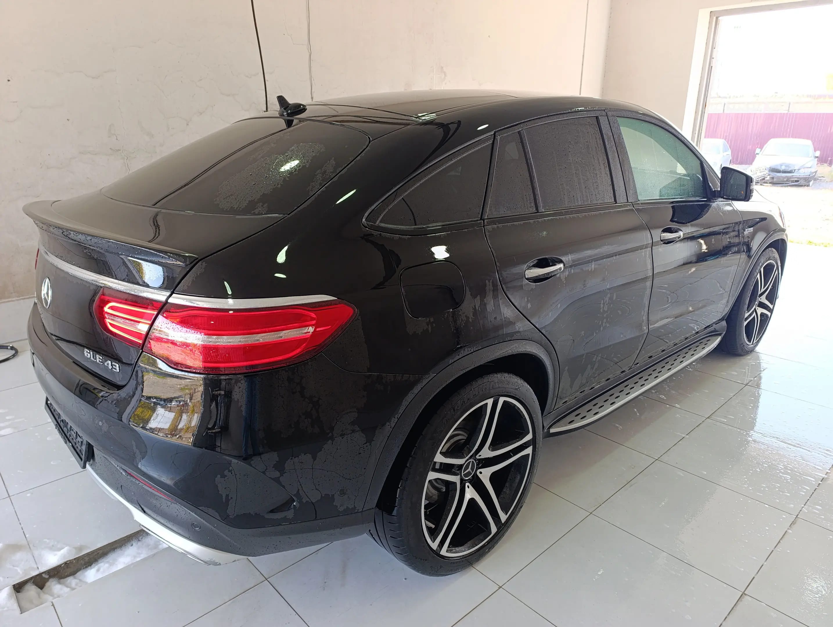 Mercedes-Benz GLE 43 AMG