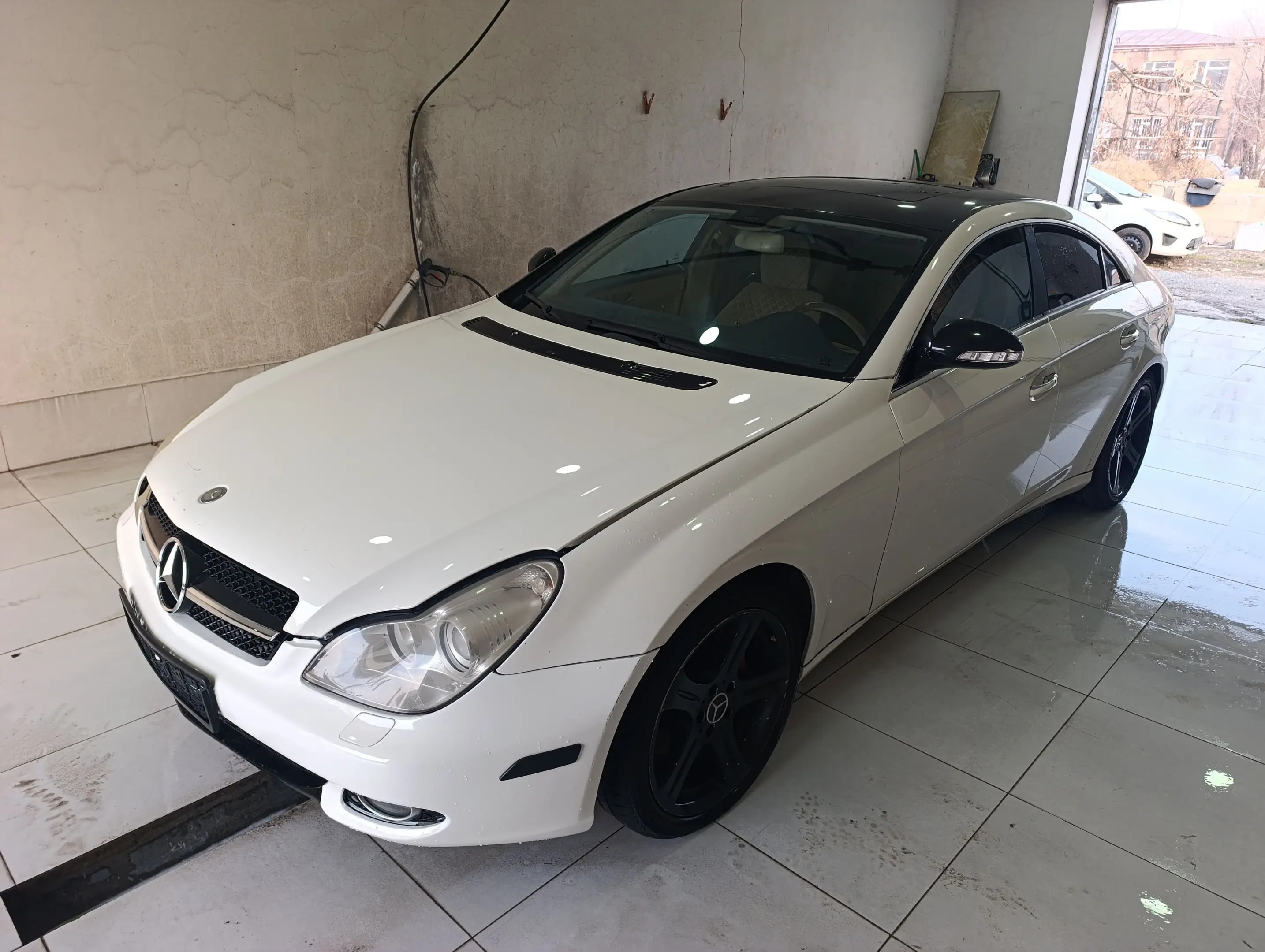 Mercedes-Benz CLS 500