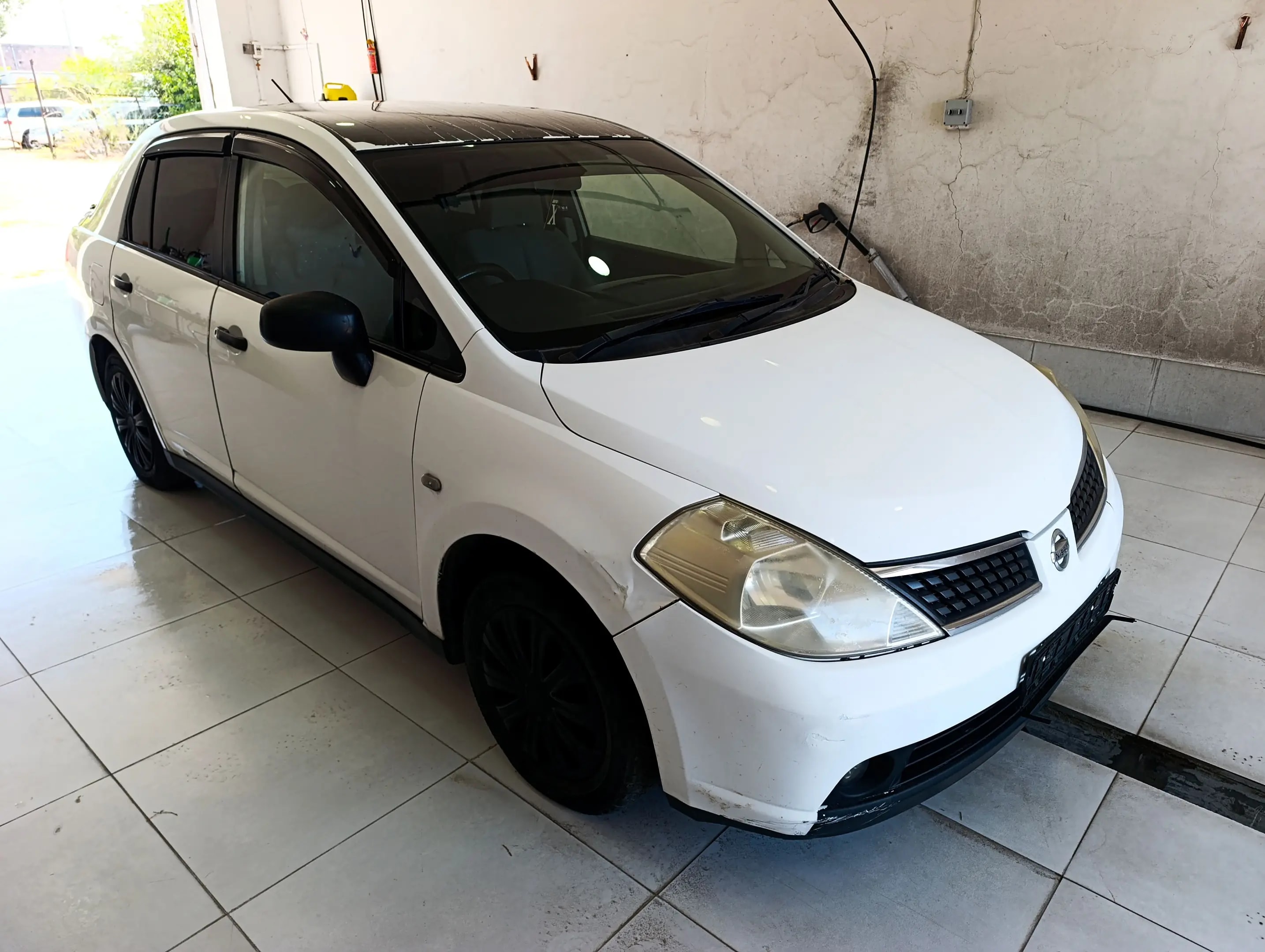 Nissan Tiida