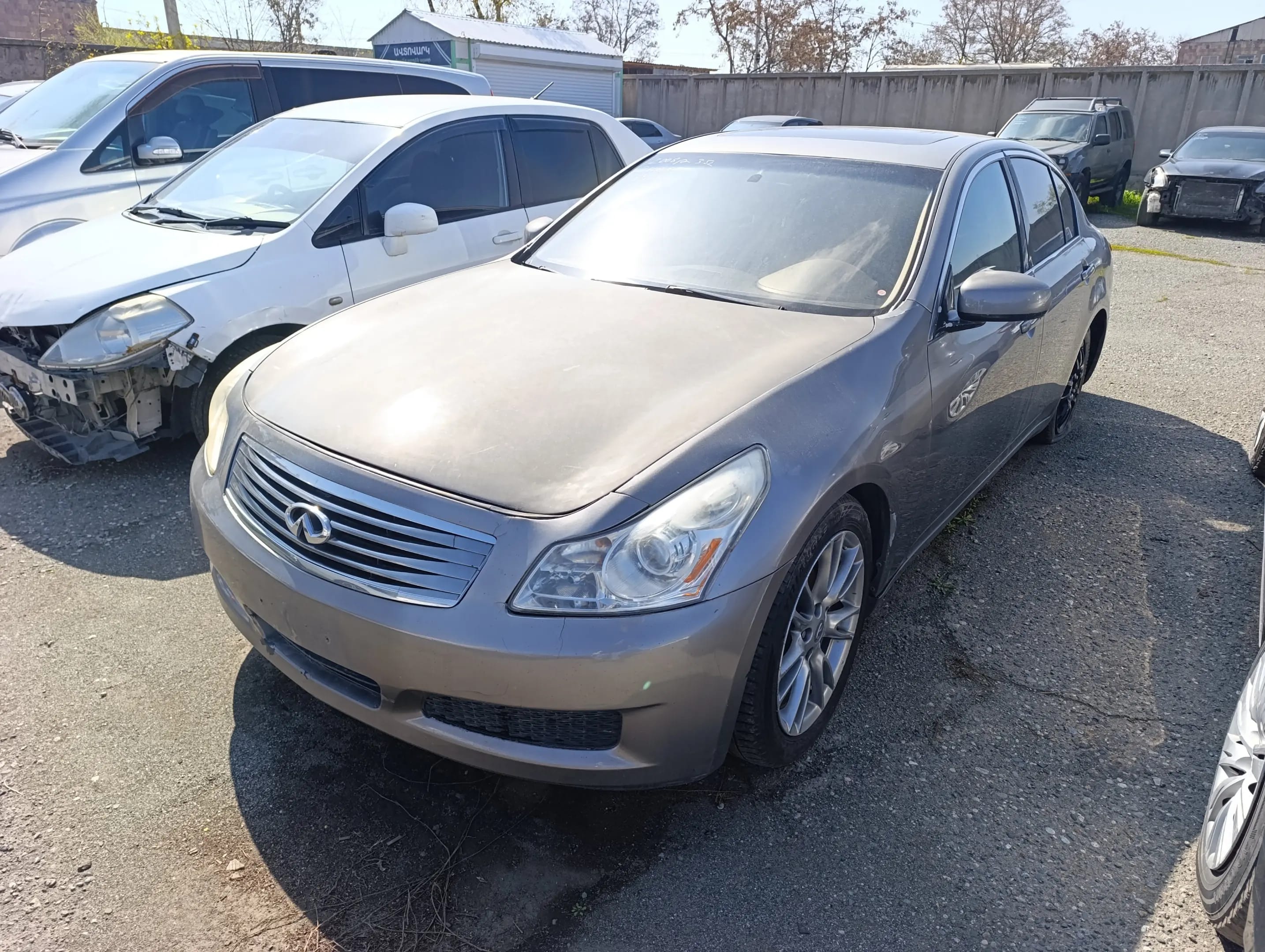 Infiniti G35