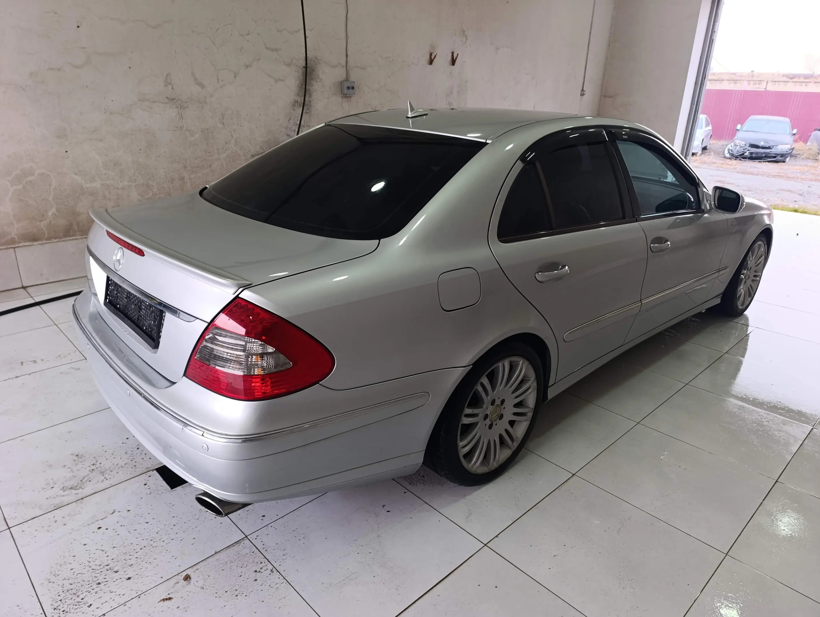 Mercedes-Benz E 350