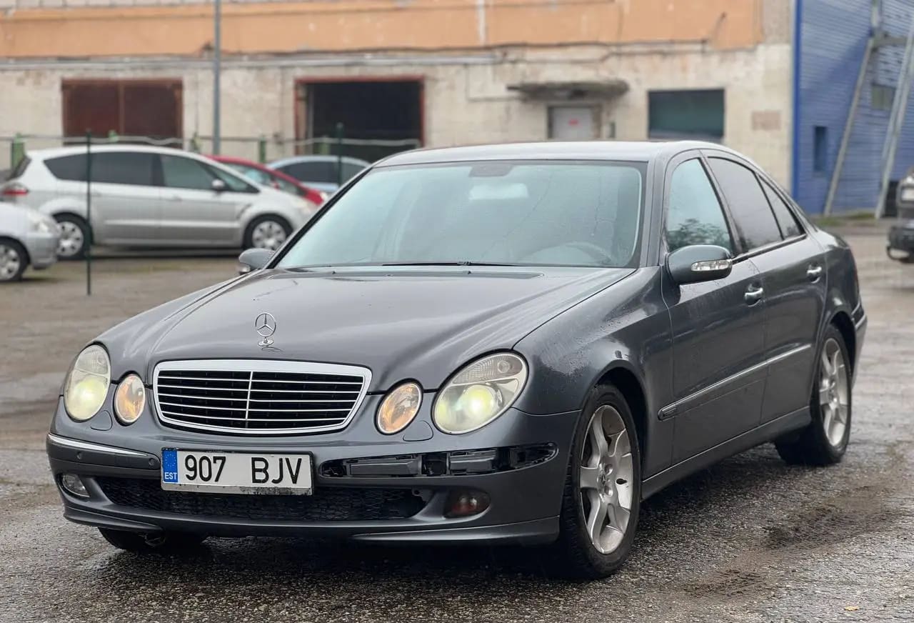 Mercedes-Benz E 280
