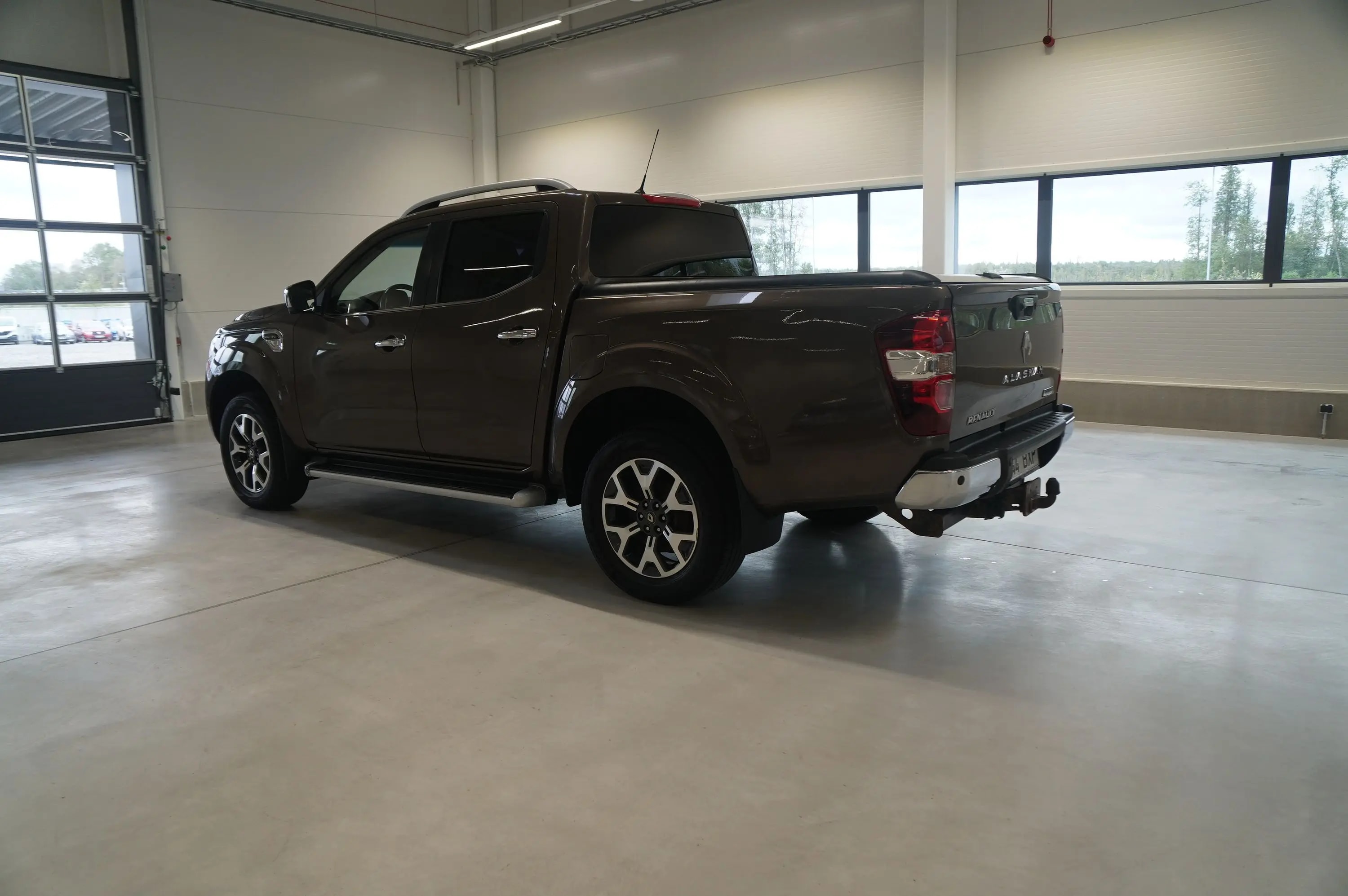 Renault Alaskan
