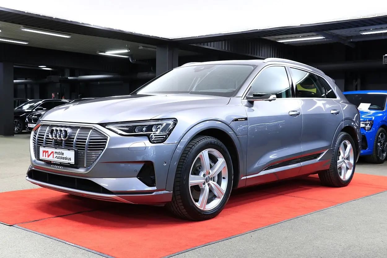 Audi e-tron