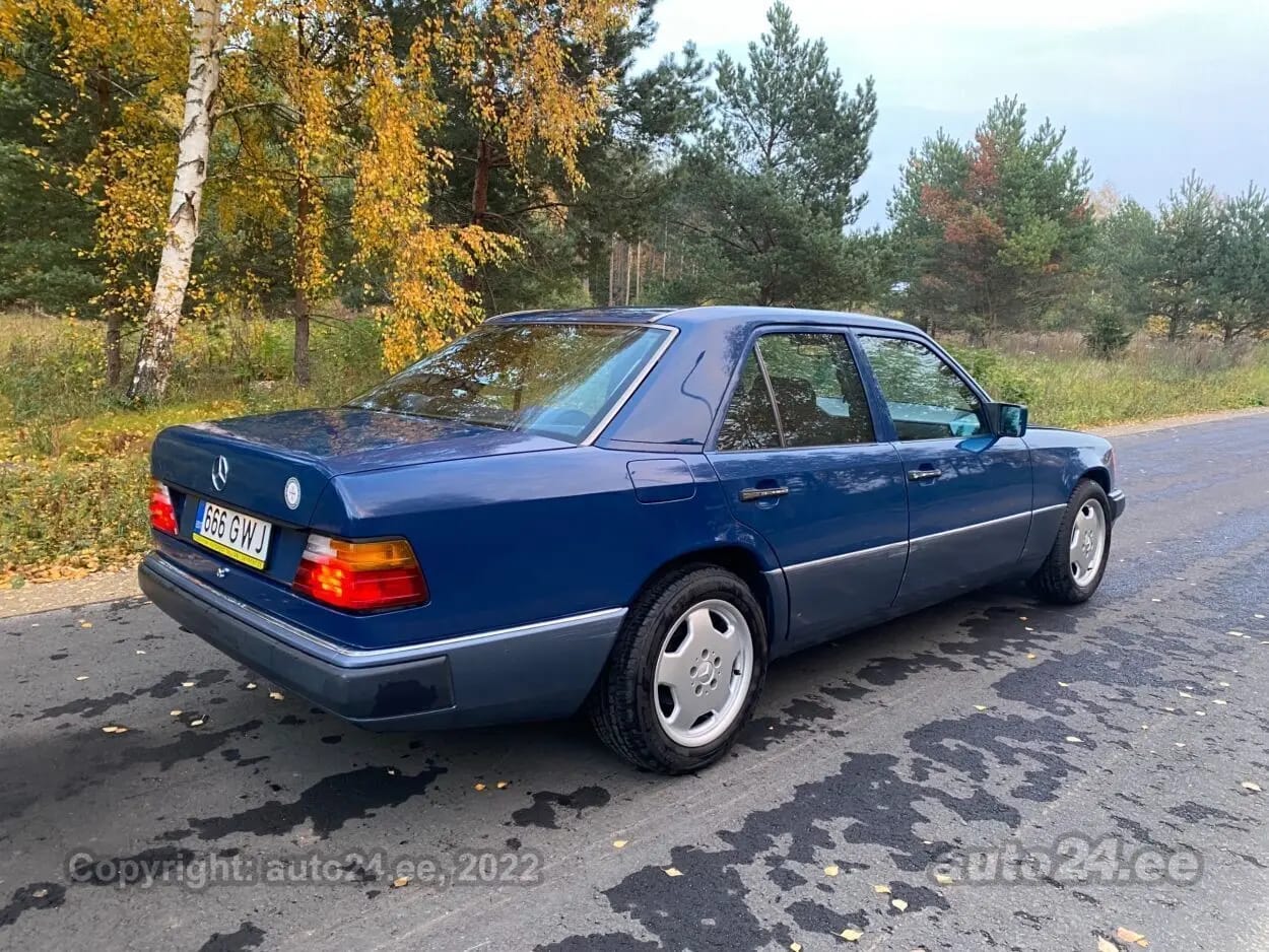 Mercedes-Benz 200