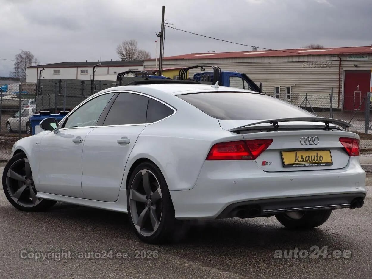 Audi S7