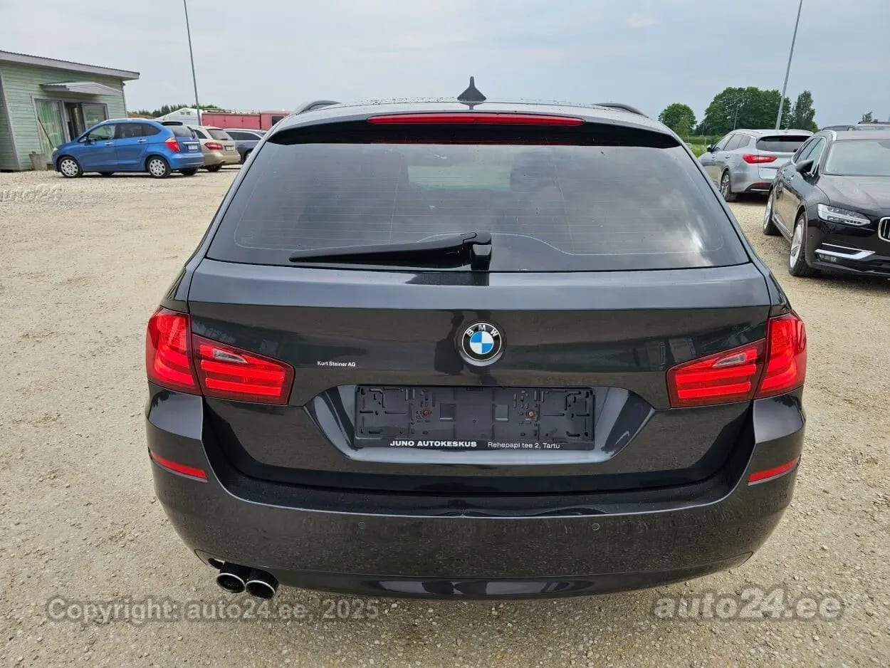 BMW 528