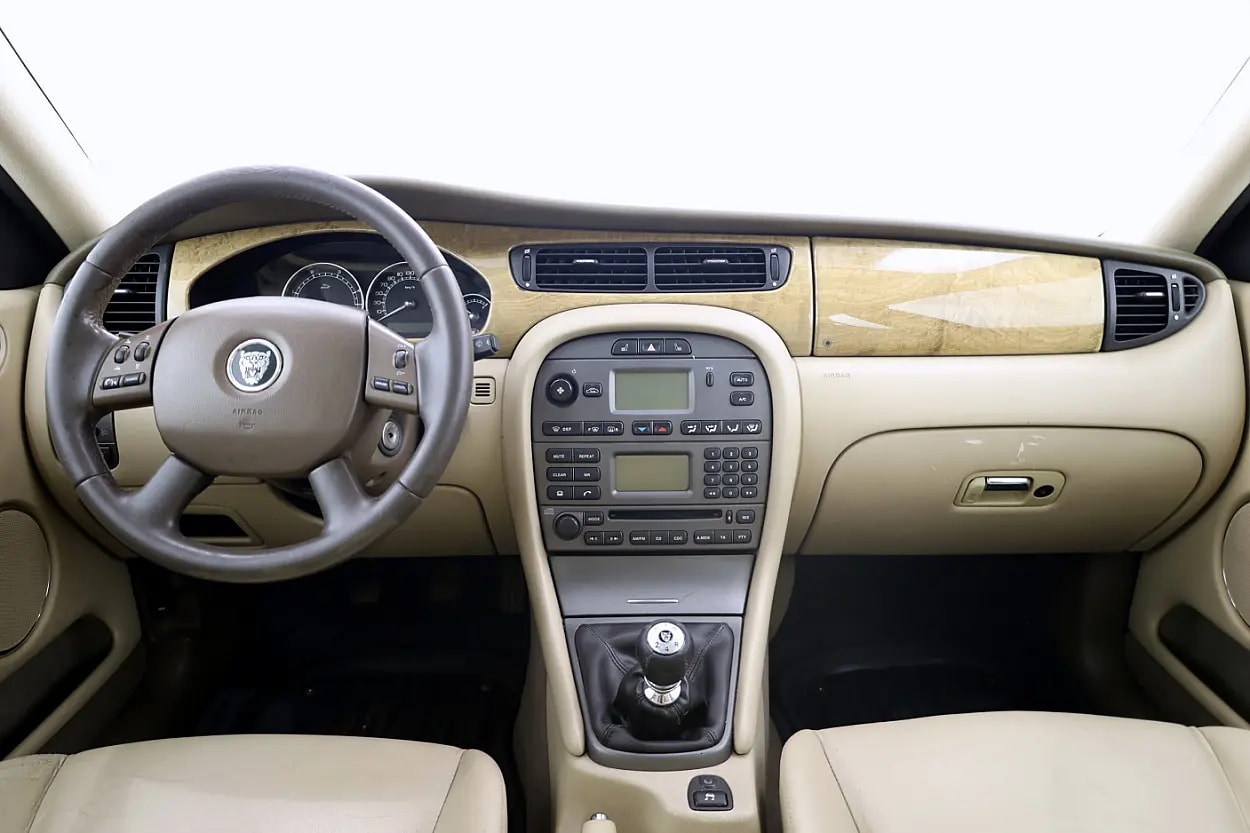 Jaguar X-Type