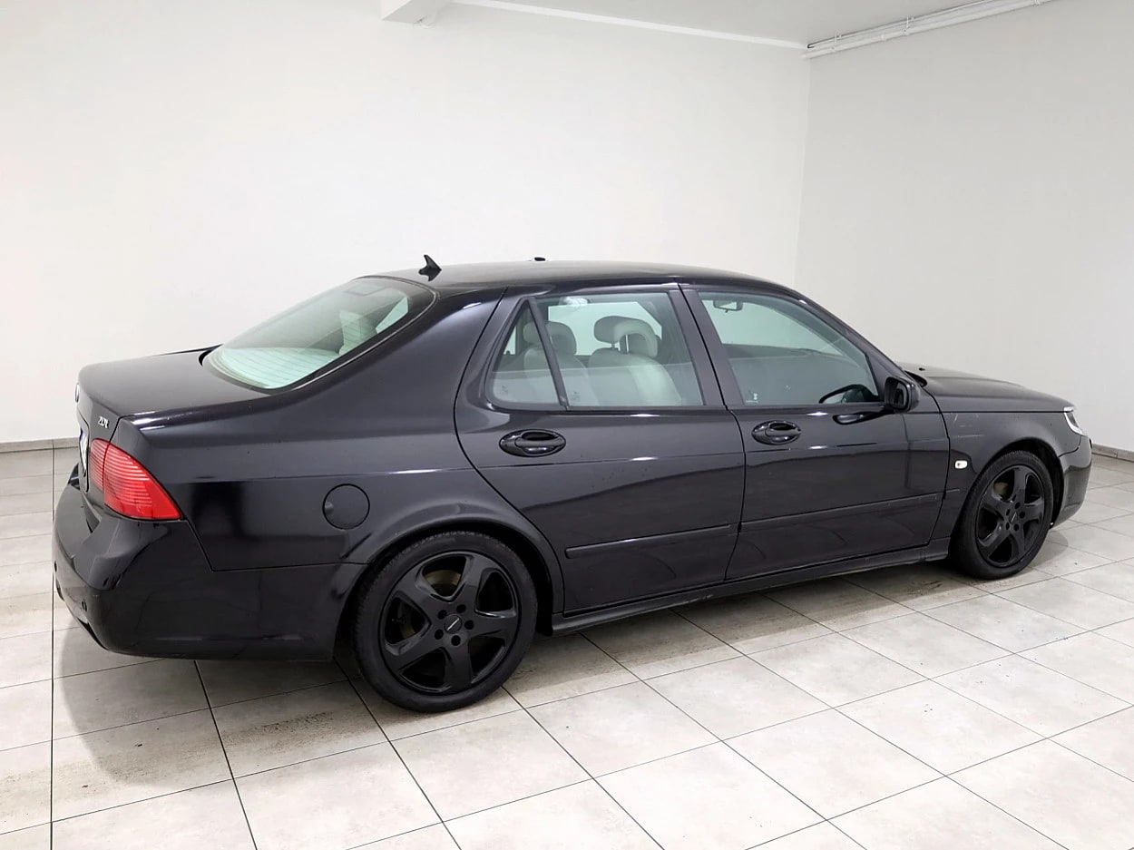 Saab 9-5