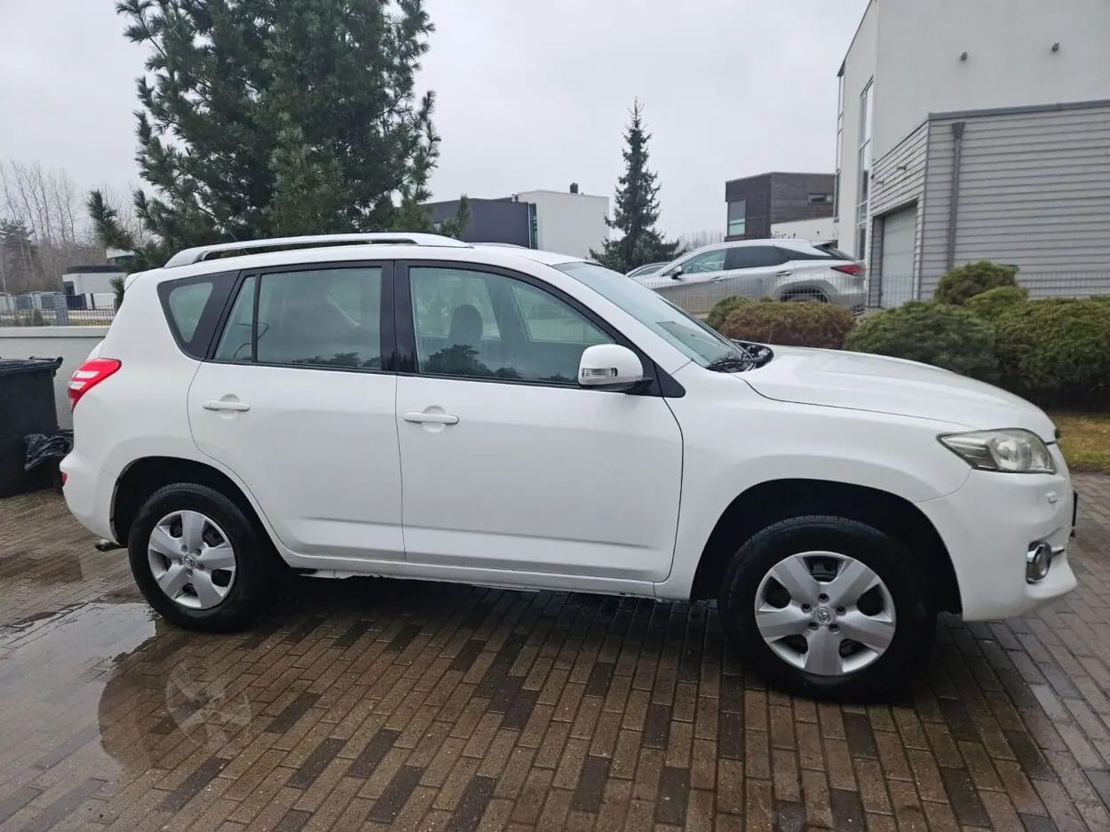 Toyota RAV 4