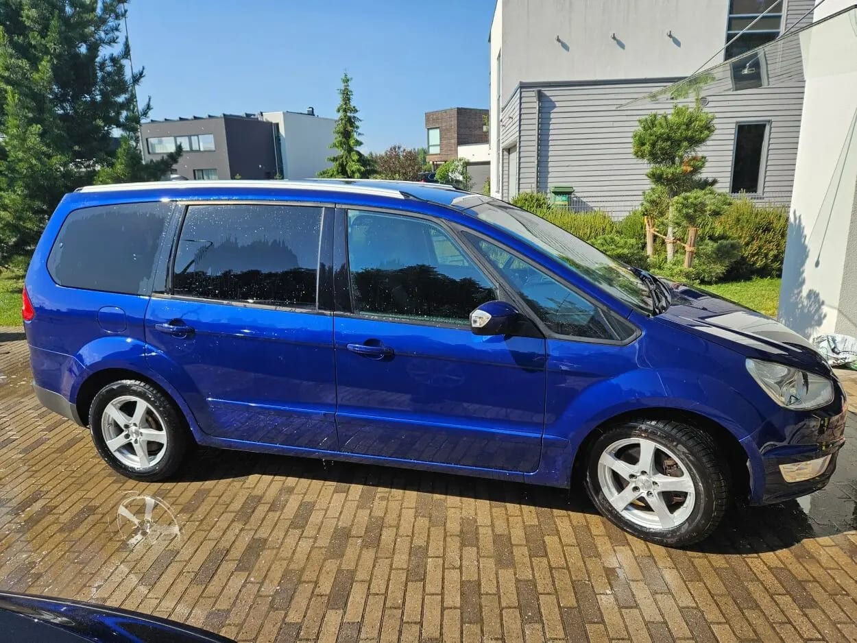 Ford Galaxy