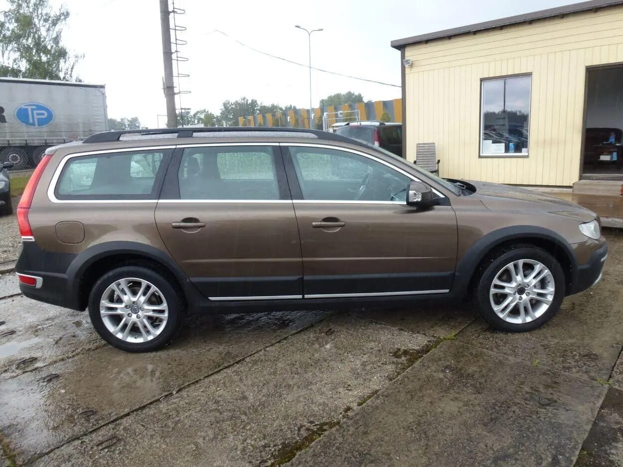 Volvo XC70