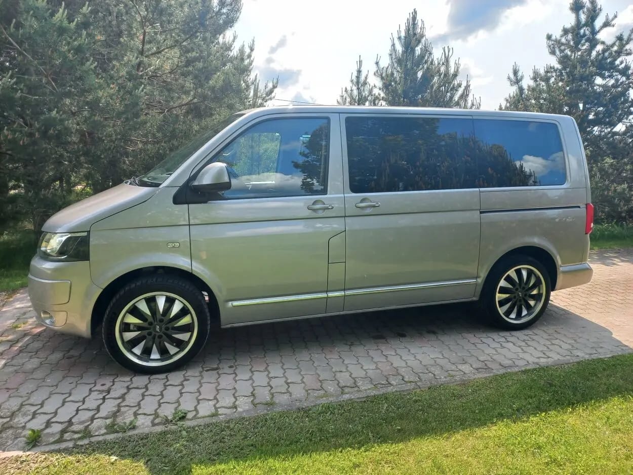 Volkswagen Multivan