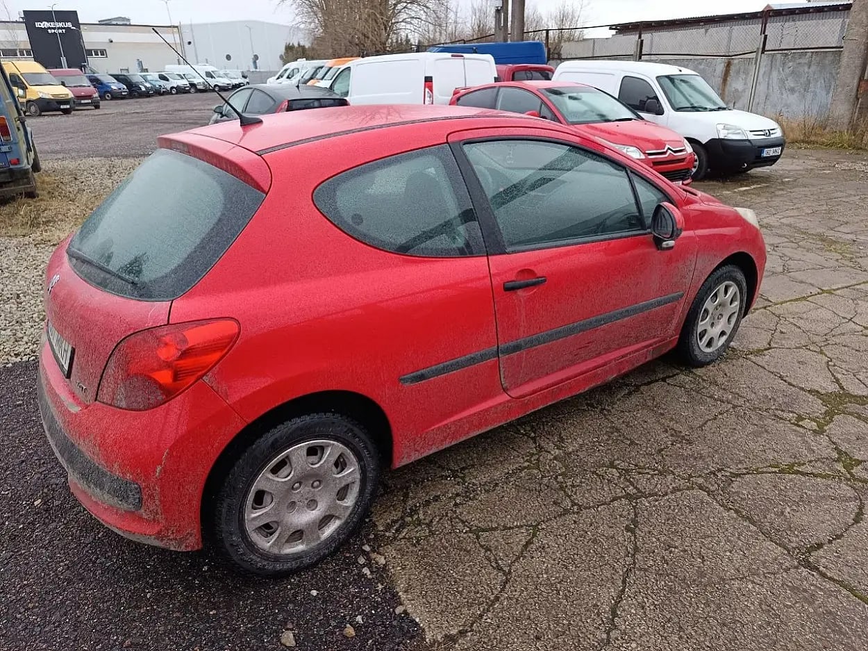 Peugeot 207