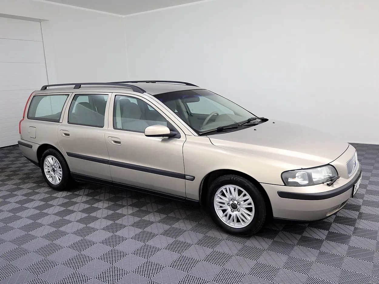 Volvo V70