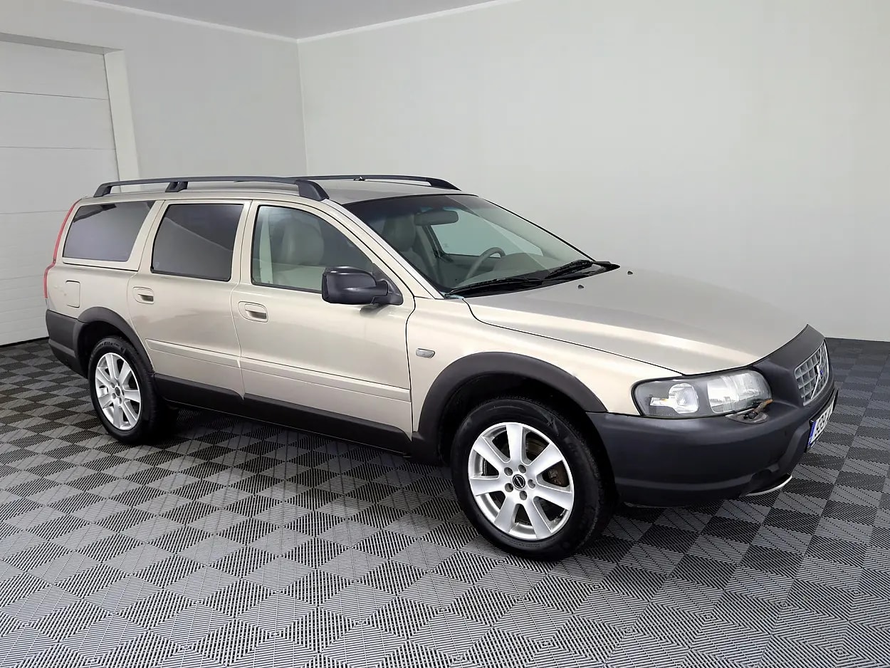 Volvo XC70