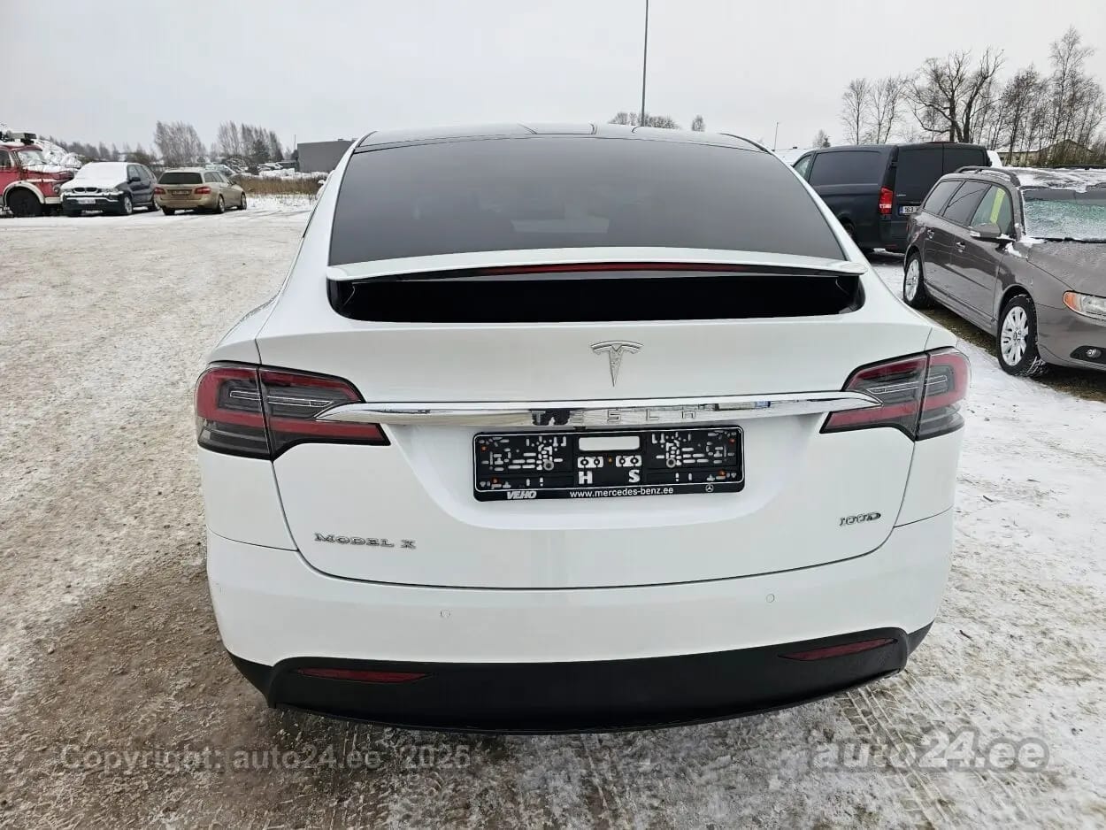 Tesla Model X