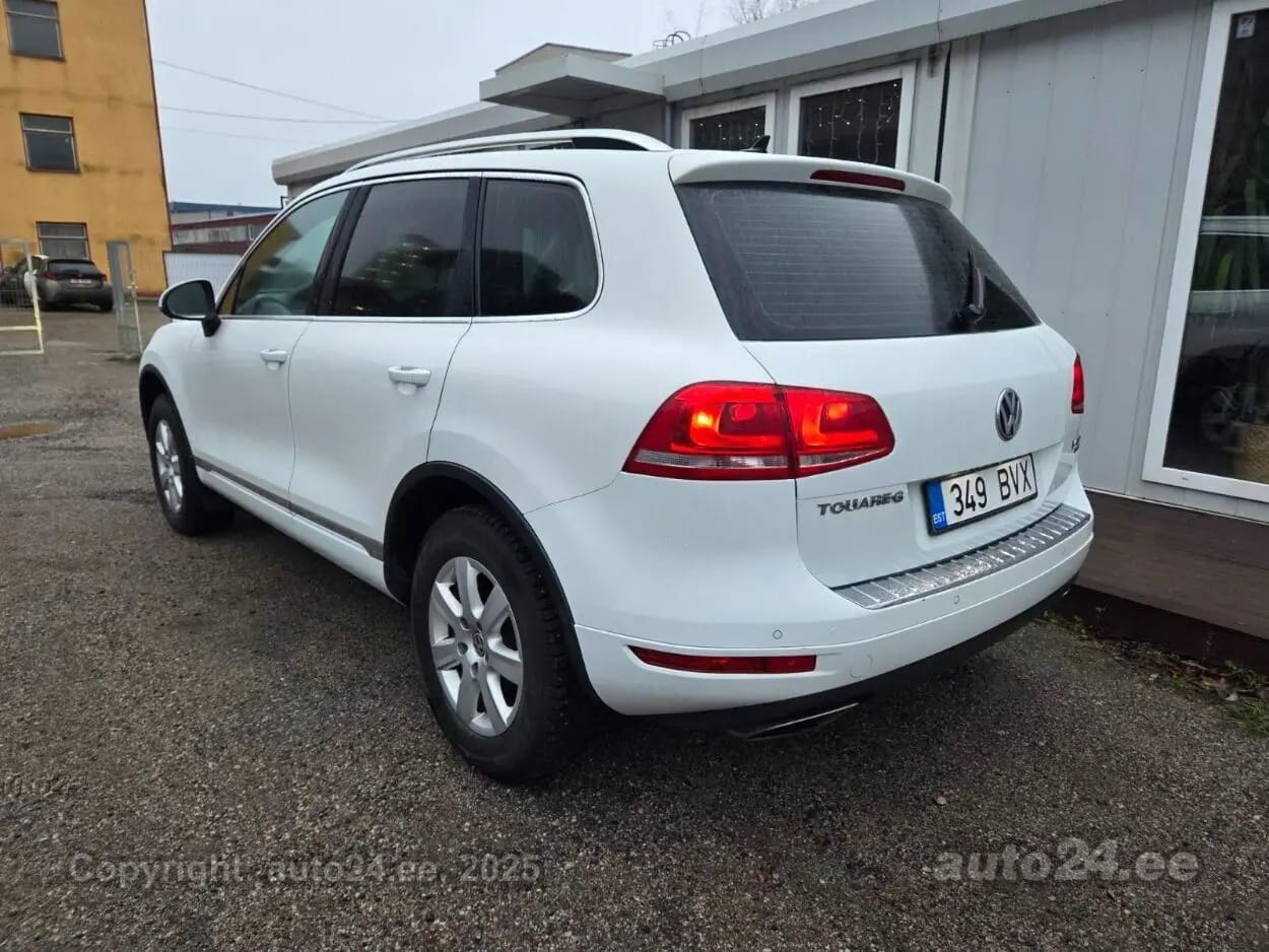 Volkswagen Touareg