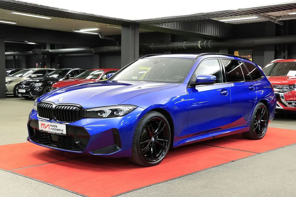 BMW 320