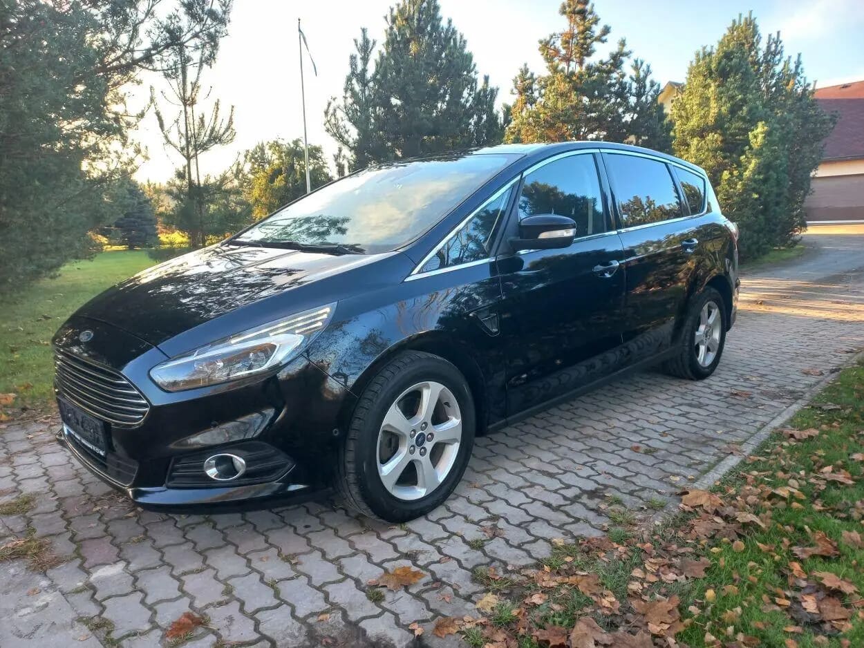 Ford S-Max