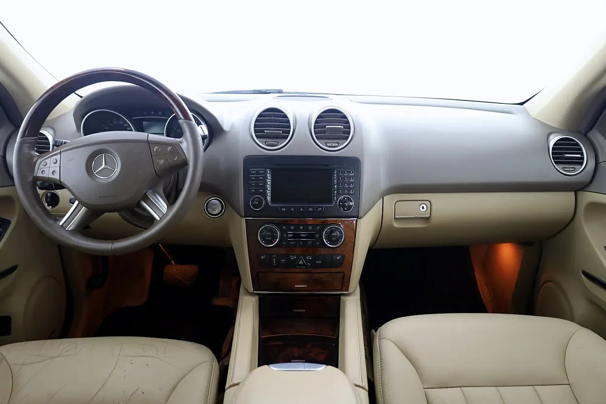 Mercedes-Benz ML 500