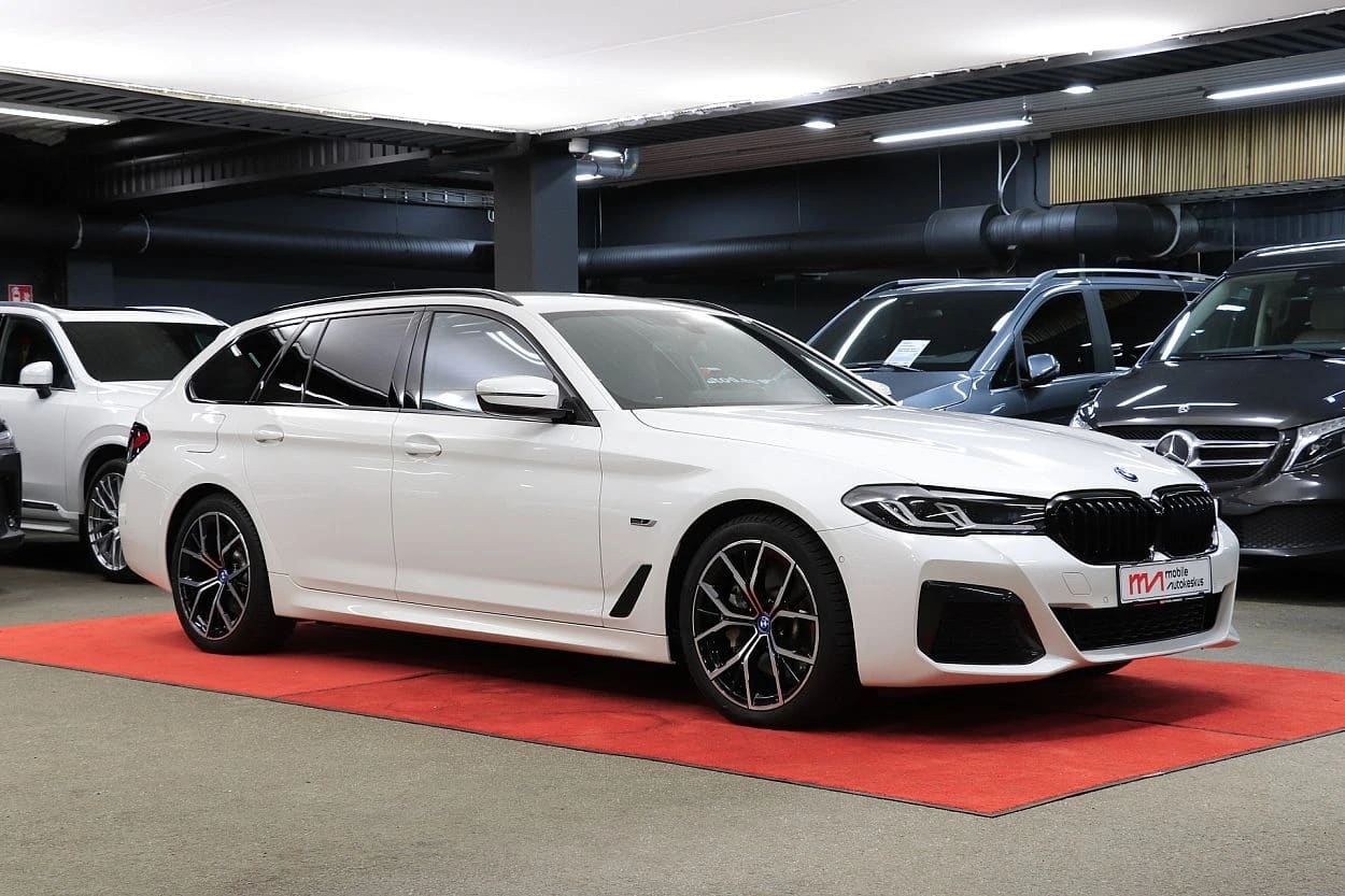 BMW 530
